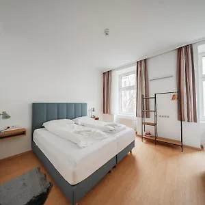 Daire 74 Living, Viyana