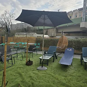  Apartamento Loevly Shared 6br With Garden Near Danube & Millenium