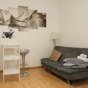  Appartamento Elegance Gem With Free Parking And Fast Internet 250 Mbits
